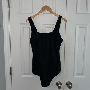 🖤✨ Lands End swimsuit!